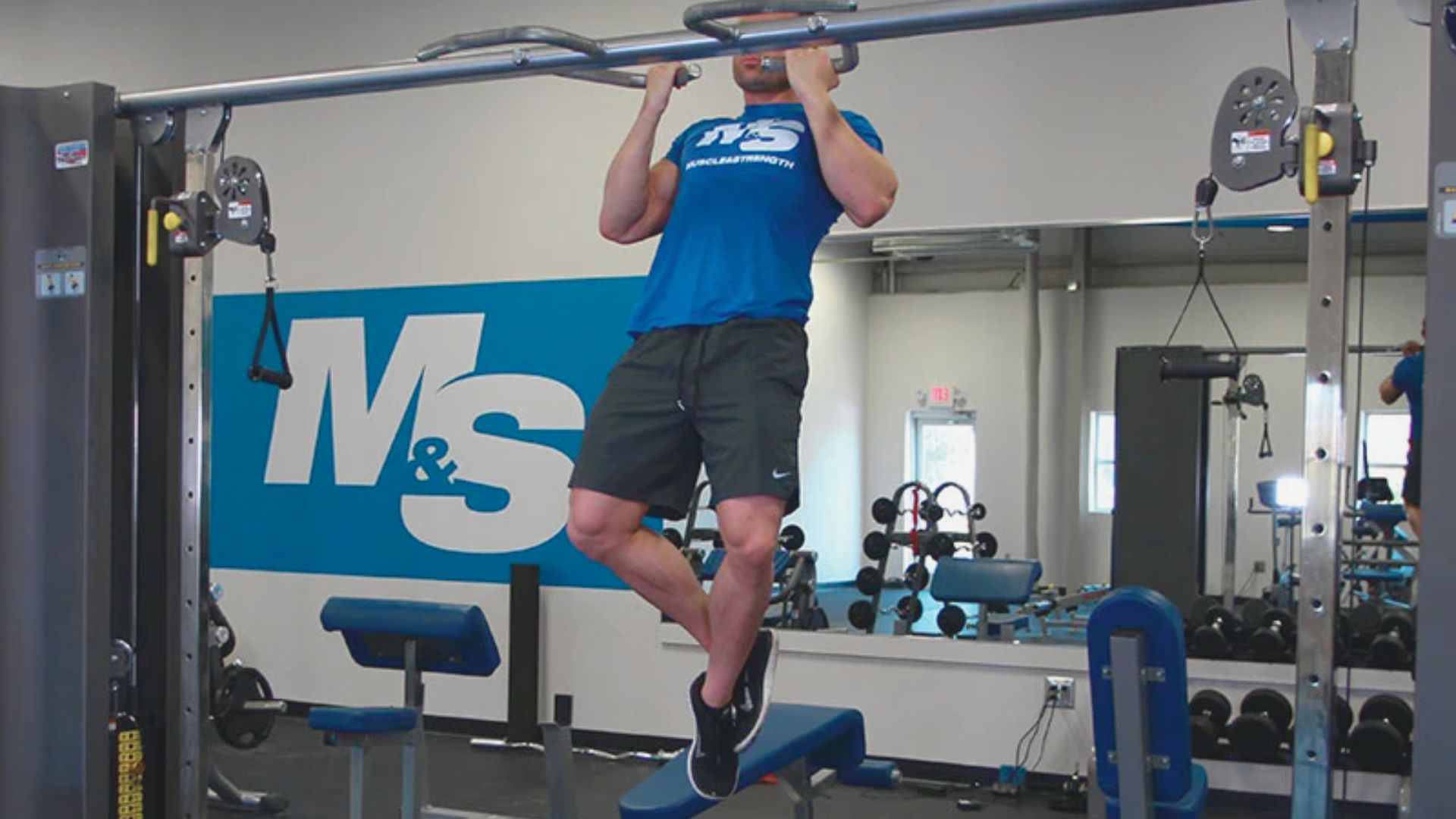Close-Grip Chin-Up