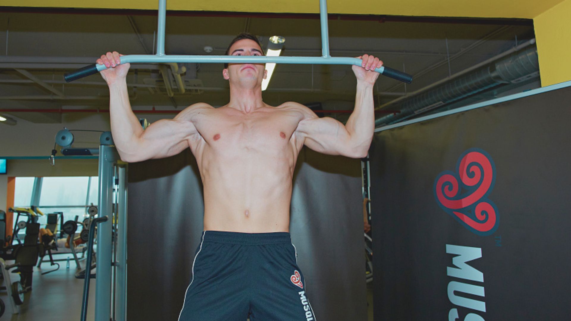 Rocky Pull-Up