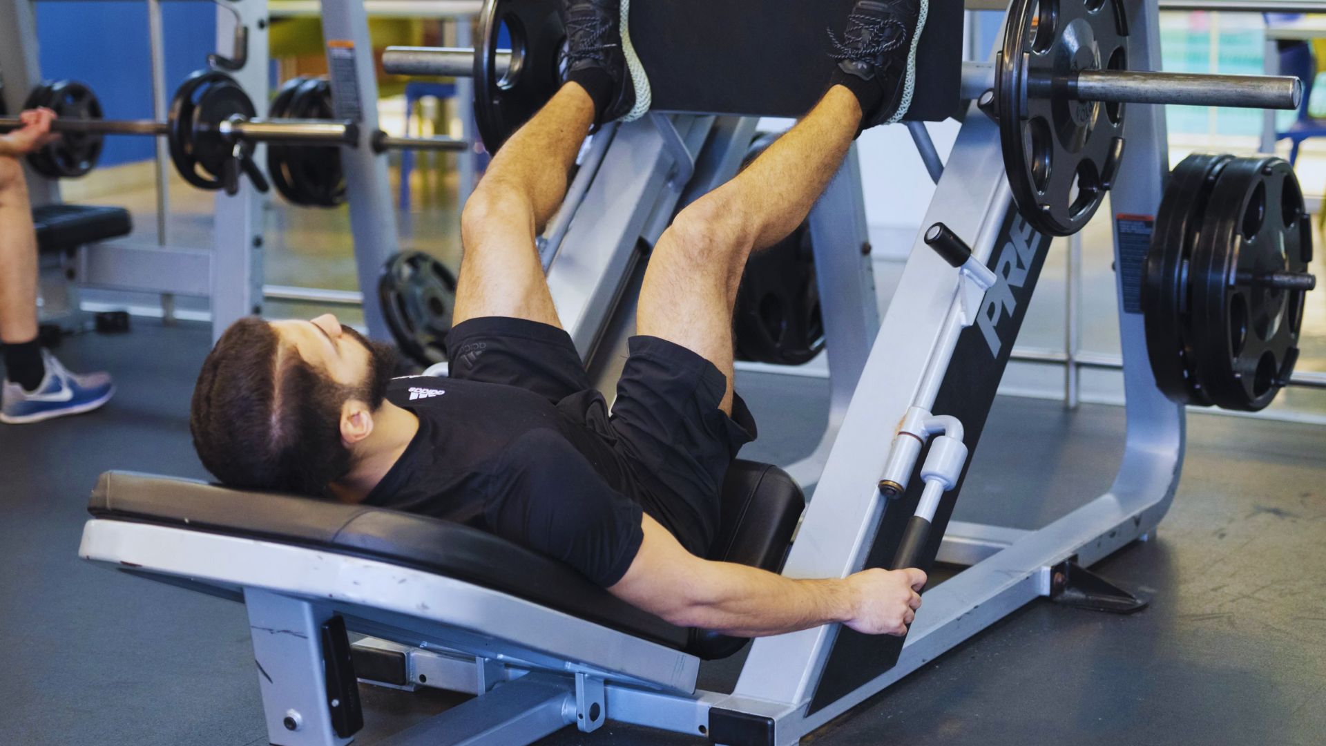 Leg Press With Controlled Range and Load
