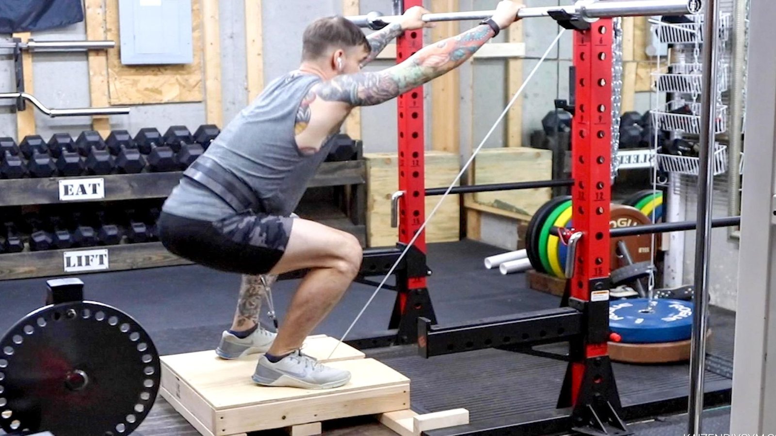 Belt Squat (DIY Version)
