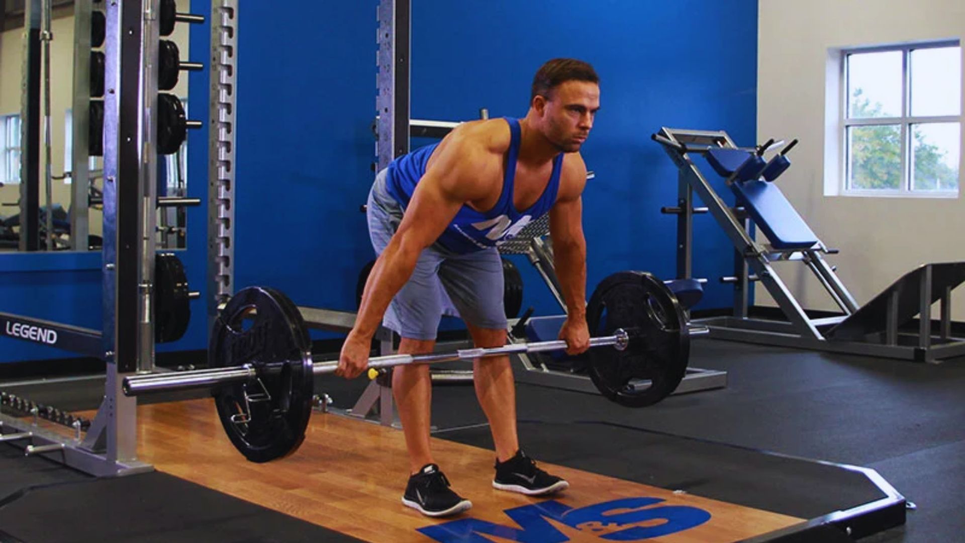Stiff-Leg Deadlift