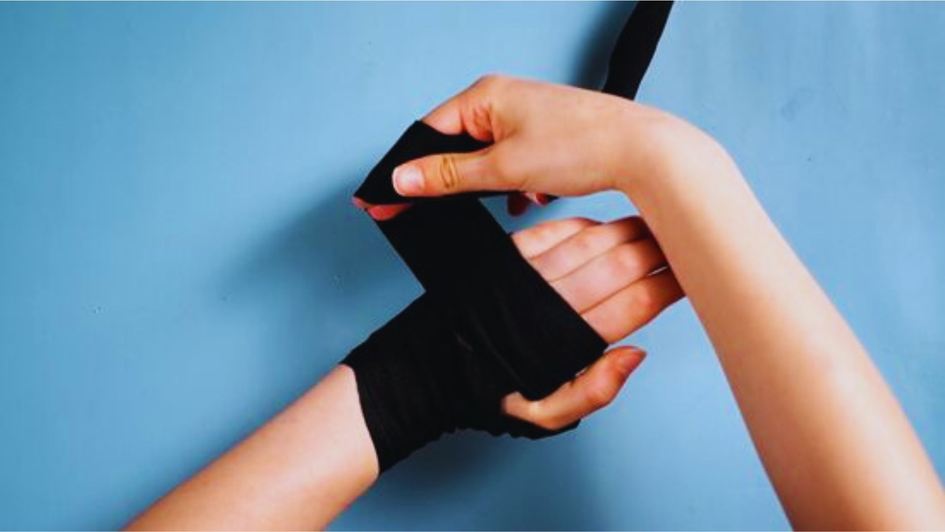 Anchor with Thumb Loop