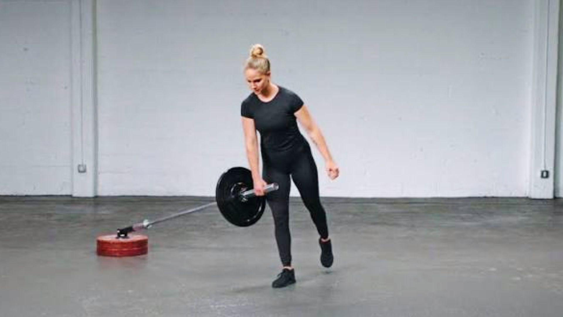 Single-Leg Romanian Deadlifts is one of the Best Upper Glute Exercises