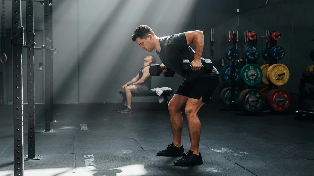Dumbbell upper back row exercise.